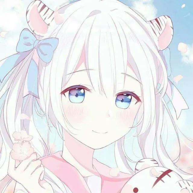 动漫女头：爱情像是一张又一张电影票根，错把电影当做人生