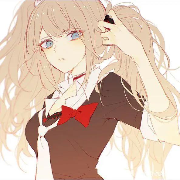 高冷·动漫女头，“多少事将错就错，又有多少人身不由己”