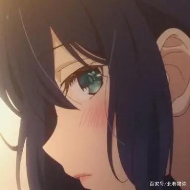 动漫女头/生活原本沉闷但跑起来就有风