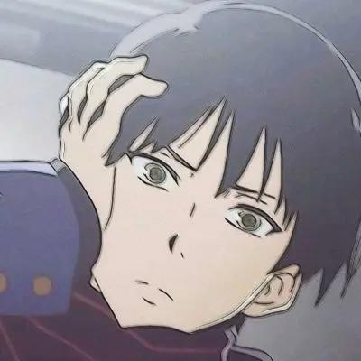 招桃花的男生动漫头像