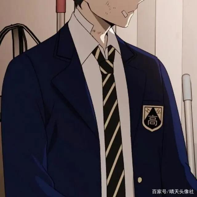 动漫男生头像，一个人走路，是和地球的单独约会