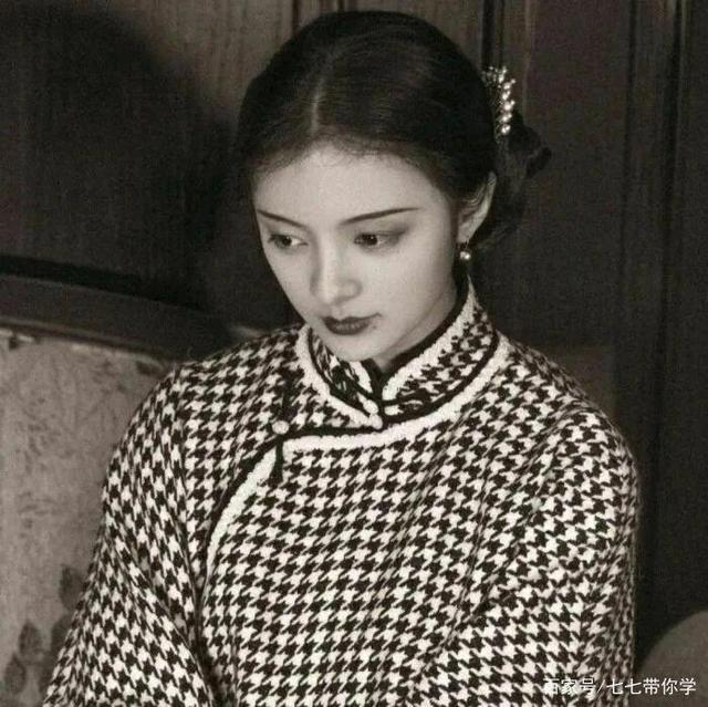 黑白头像：高冷、可爱、伤感……应有尽有，男女皆可用~