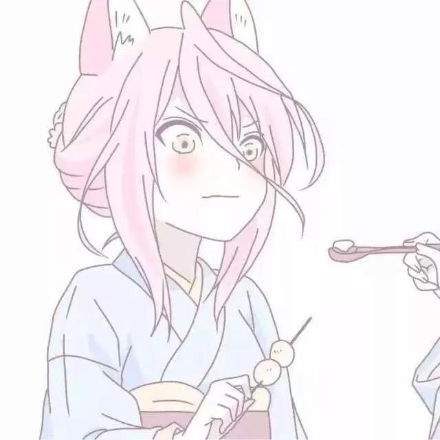 动漫情头：别的小朋友都有小熊抱就我没有因为你是猪