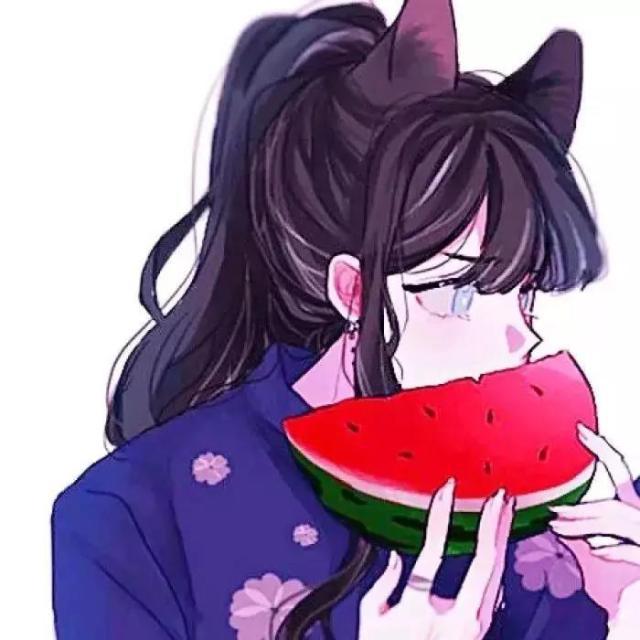 动漫情头：别的小朋友都有小熊抱就我没有因为你是猪