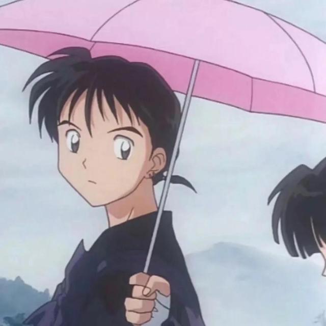 超个性动漫情头：他风尘仆仆走向我，胜过所有遥远的温柔