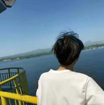 “最不像情头”的情侣头像，张张都是秀儿专属，情敌：告辞