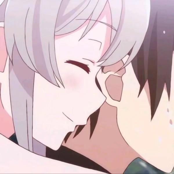 粉底液也贵腮红也贵眼泪也贵/动漫情头