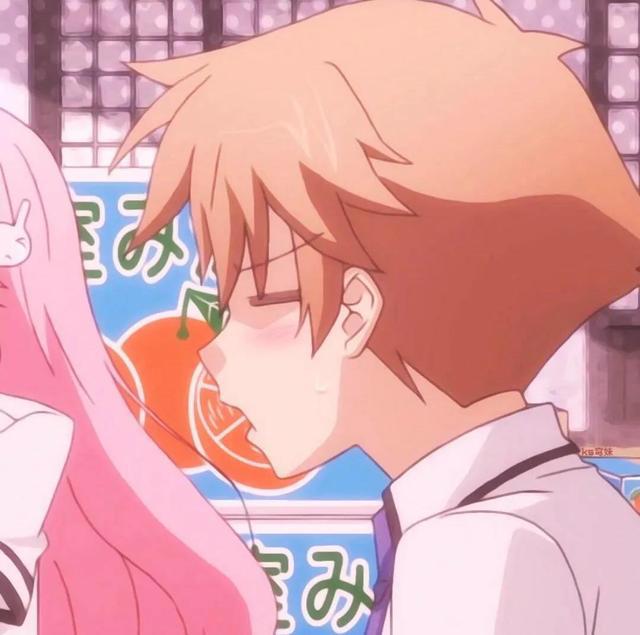 甜蜜动漫情头：你们夸美女都怎么夸？评论教我一下可以吗