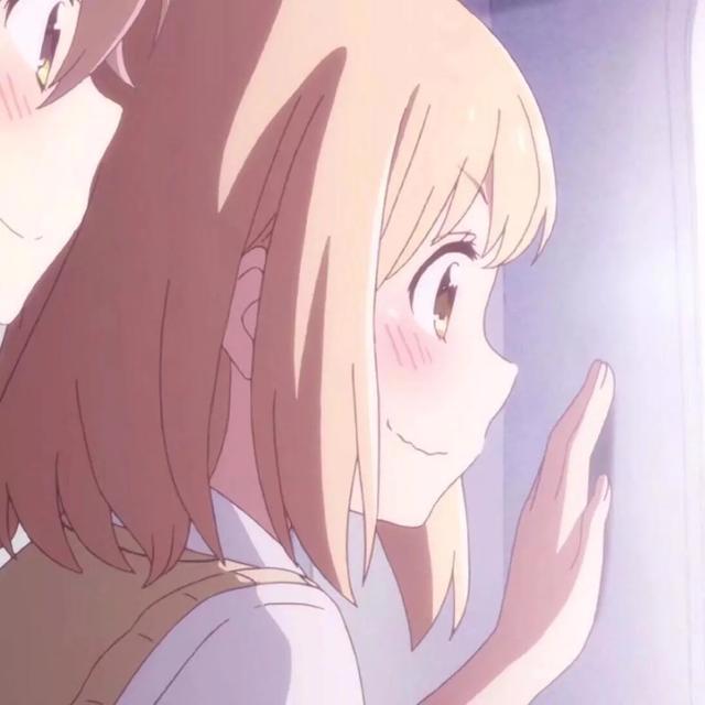 动漫情头/出现在别人的生命里，要想个礼物