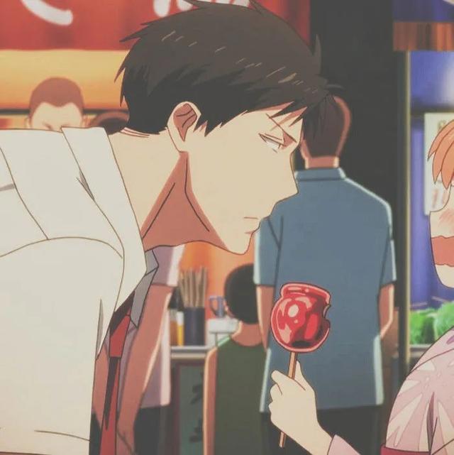 动漫情头，充电五分钟：通话两小时