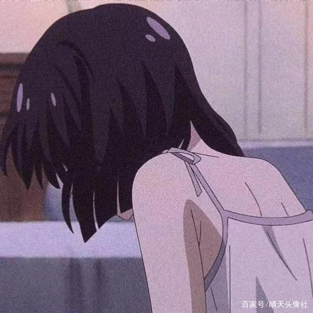 动漫微丧女生头像，别给自己太多包袱，做你自己