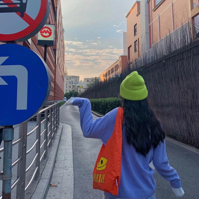 第528期｜背影头像：0105优质星空闪亮动漫 真人背影女生头像