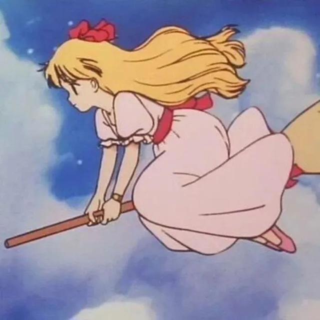 蓝色系手绘女生头像：被人理解是一件很奇妙的事