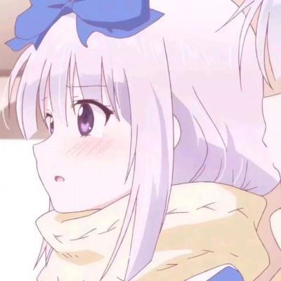 可爱女生动漫头像，换上新的头像向草莓味的自己问个好吧！