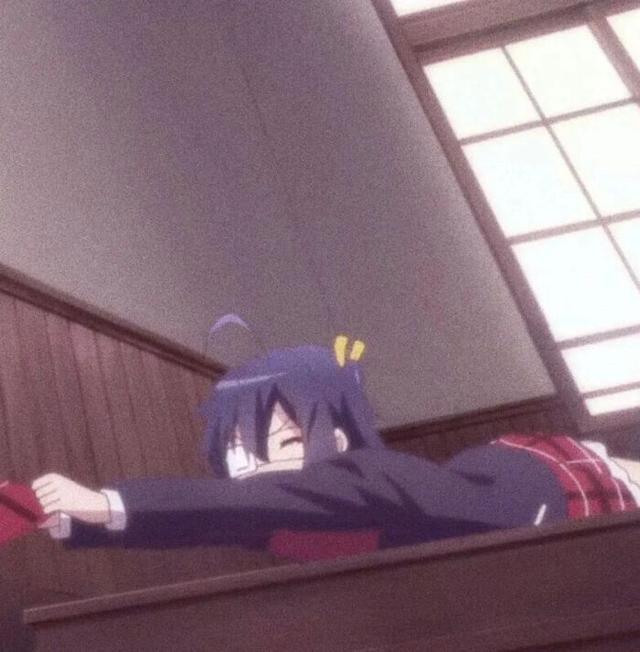 动漫闺蜜头像丨就像深夜故事那样，一切销声匿迹