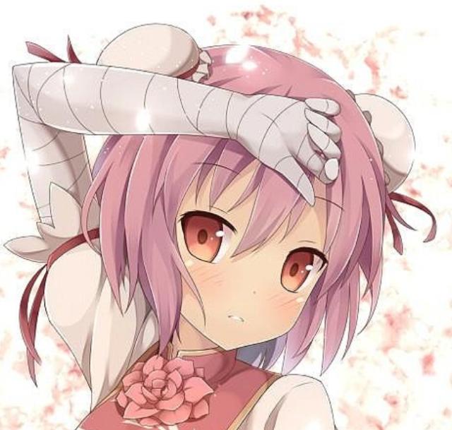 动漫头像：和蔼可亲的女生，换一个头像换一种心情！