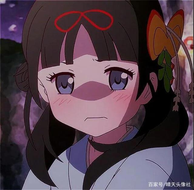 动漫女生头像，面对热爱要不遗余力地喜欢