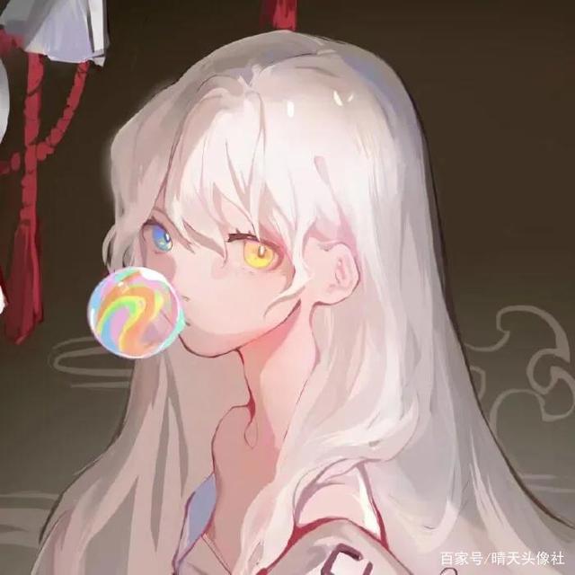 动漫女生头像，面对热爱要不遗余力地喜欢