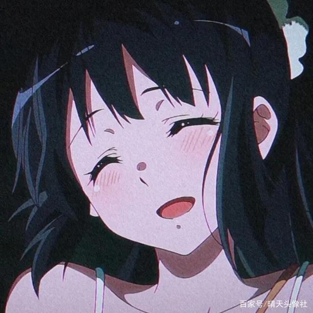 动漫女生头像，面对热爱要不遗余力地喜欢