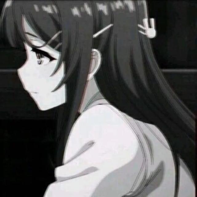 丧系动漫女生头像：别让世俗淹没生活的浪漫和热情