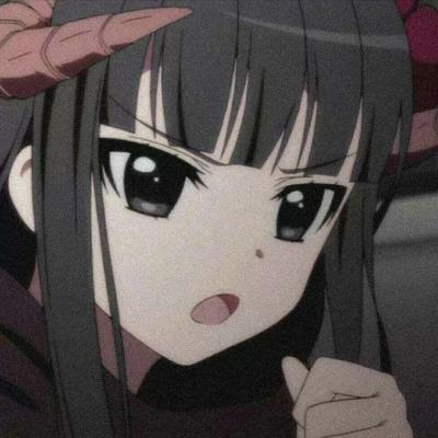 微丧动漫女生头像:很遗憾吧,那么喜欢最后连一张合影都没有