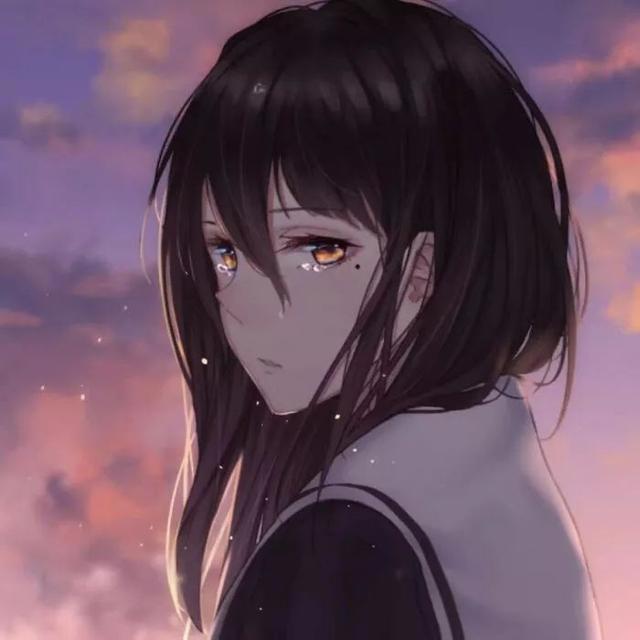 黑暗系二次元动漫女生头像，爱与不爱，全在我们一念之间