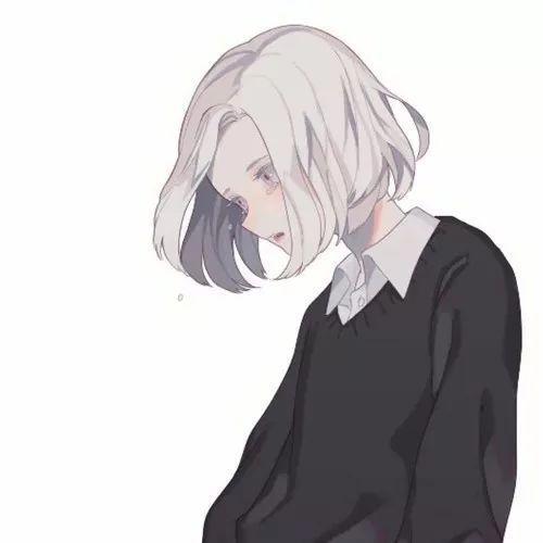 动漫卡通女生头像：装成不动声色的大人真的太辛苦