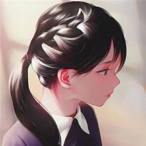 卡通动漫女头像既容易满足又容易受伤