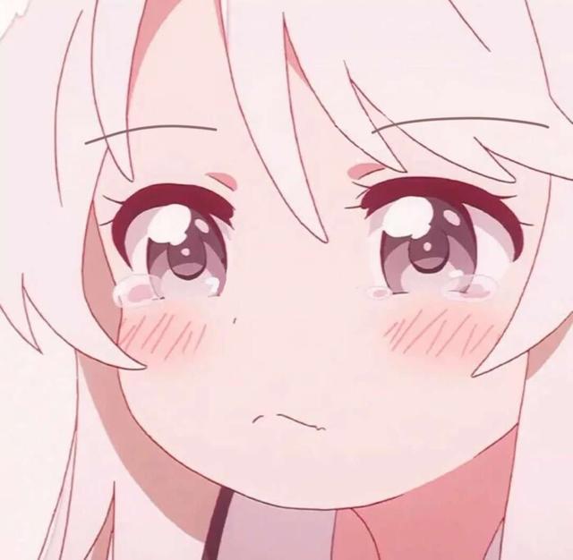 粉粉的动漫女生头像