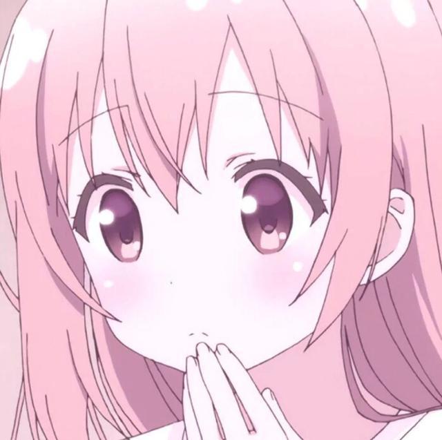 粉粉的动漫女生头像