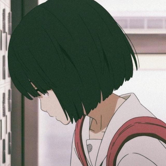 可爱女生动漫头像丨你越想忘记一个人时，其实你越会记得他