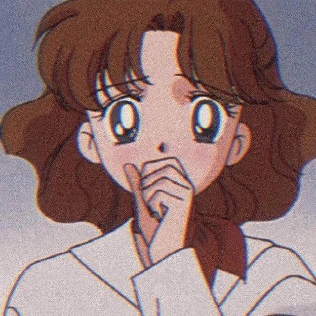 动漫女生头像丨我仍会被爱所救赎在迎光处绽放