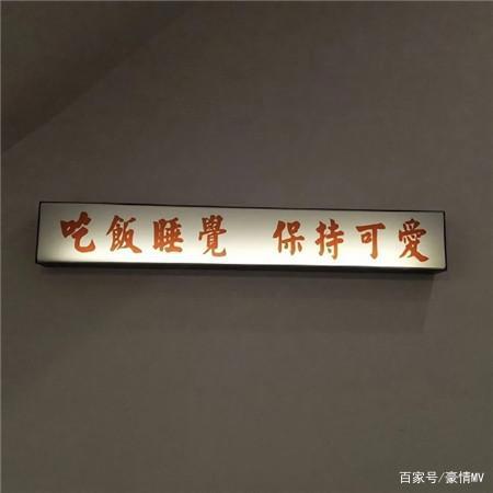 文字背景图个性2021_无水印很有质感的朋友圈素材