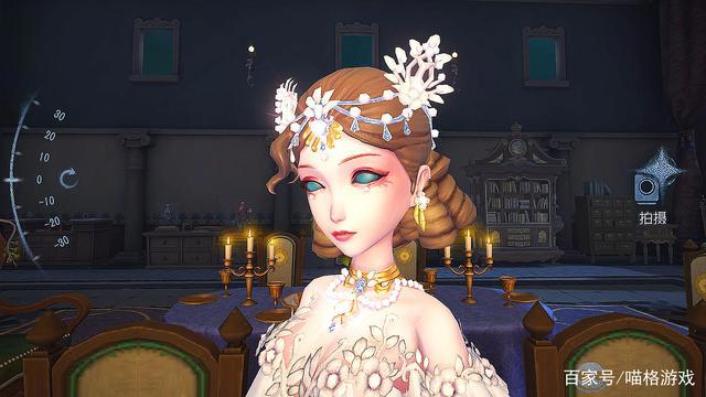 第五人格红菱艳三视图曝光,调香师精致得像洋娃娃