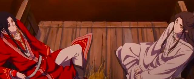 墨香家族主角都是美强惨?花城童年坎坷,谢怜大起大落