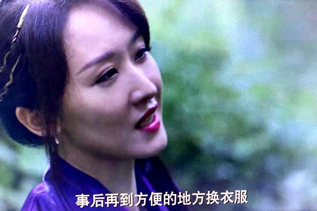 柳二龙战斗1次，就要换1次衣服，小刚全程观看没眨眼，抱得美人归
