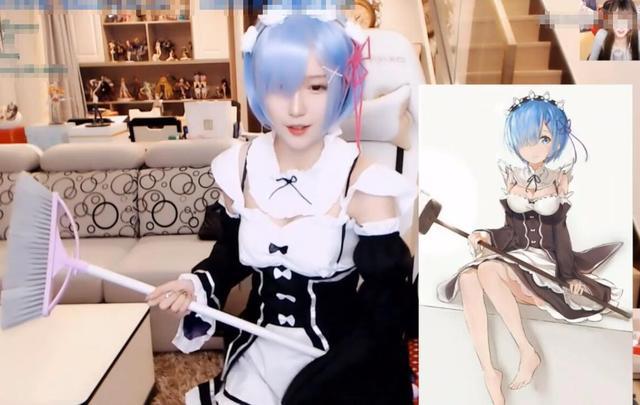 二次元为啥都喜欢白袜或光脚，看完腐团儿的COS，我明白了