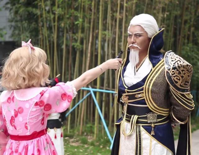 COS不够酷？精选COS汇总，总有你想要的