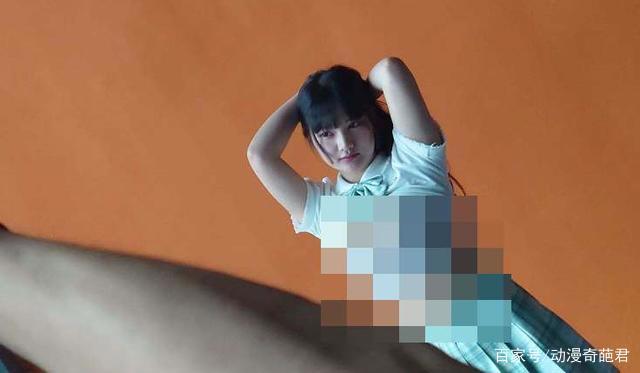 16岁少女穿JK装在广州漫展上拍私房照，二次元圈再次躺枪风评被害