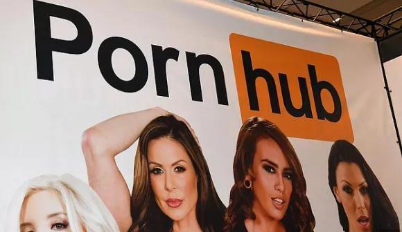 P站前员工爆料：每天看1200部A片已崩溃，站内违规黑幕惊人