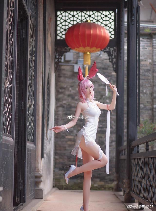 太美了，折叠八重樱cos