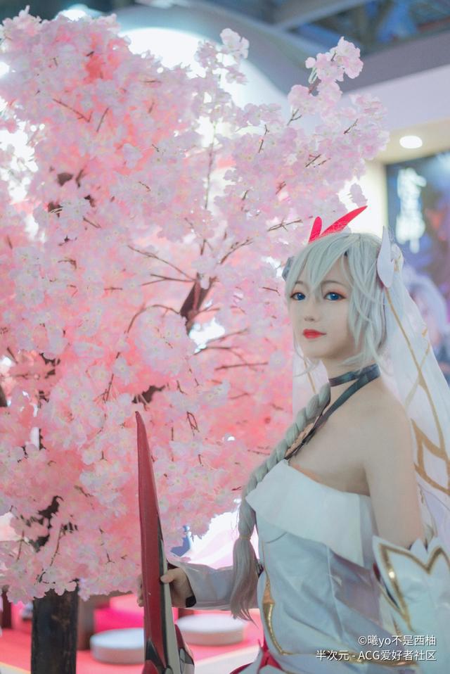 「崩坏3」cos，赶快来围观吧！网友：这个八重樱太美了
