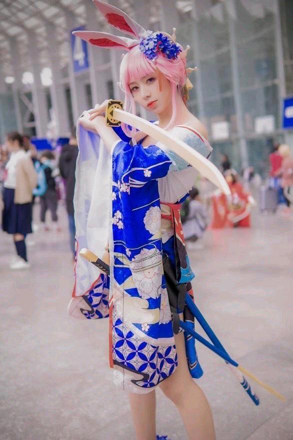 原作：崩坏3角色：杏花舞伎八重樱