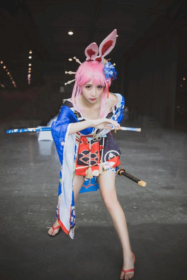 原作：崩坏3角色：杏花舞伎八重樱