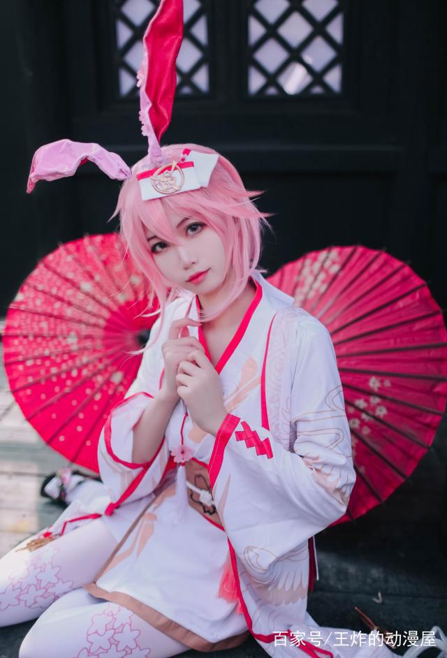 发现一只超级可爱的八重樱，赶快带回家