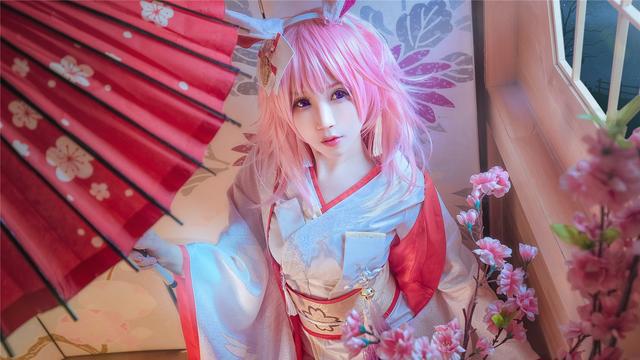 二次元的八重樱是完美人设，那三次元的樱呢？能否打动你的心