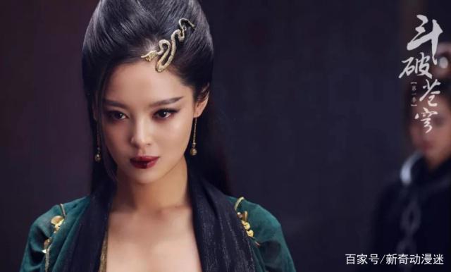 斗破苍穹蛇王美杜莎，还原度最高的cos，网友：给真人版留点面子