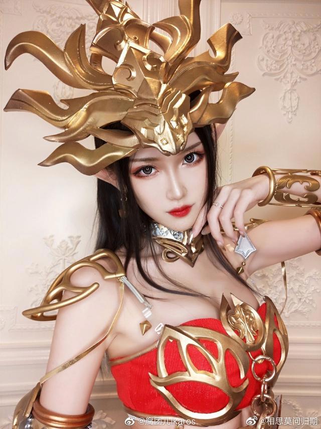 《斗破苍穹》美杜莎女王神级cos，五位小姐姐力作，真的神还原