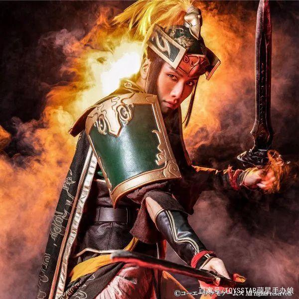 《特利迦奥特曼》新角色，宝藏猎人杀到！