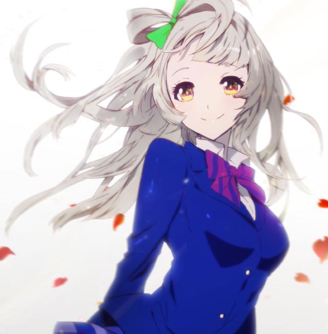 动漫美图欣赏：二次元白发美少女，白发在她们头上毫无违和感